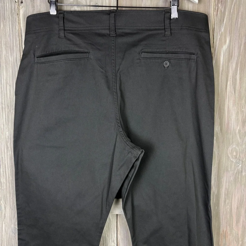 Lee‎ Men's Extreme Motion MVP Slim Fit Straight Leg Pants 40x29 Painters Grey